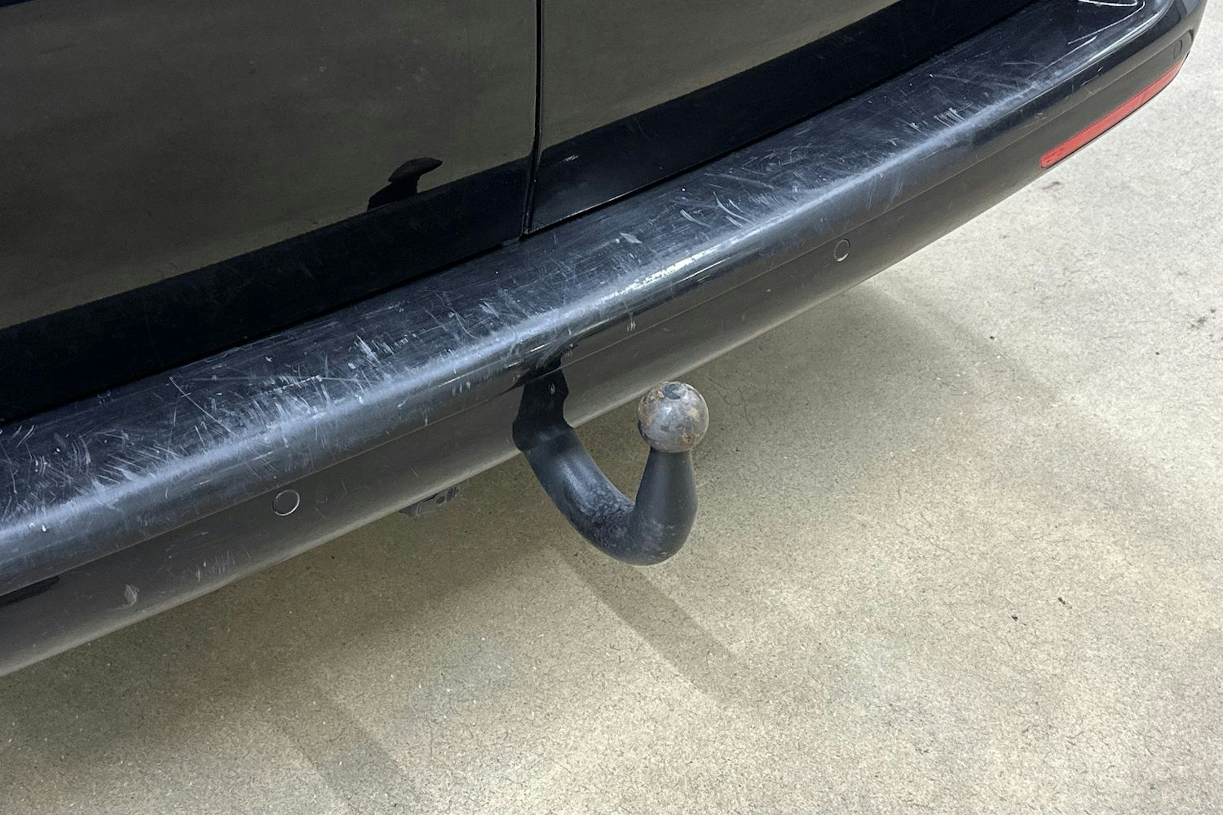 Musta Volkswagen Transporter 2019 kuva 30.