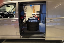 Ruskea (beige) Volkswagen TRANSPORTER 2019 kuva 24.