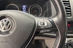 Valkoinen Volkswagen TRANSPORTER 2019 kuva 19.