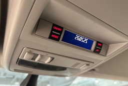 Valkoinen Volkswagen TRANSPORTER 2019 kuva 21.