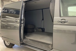 met. harmaa Volkswagen Transporter 2019 kuva 13.