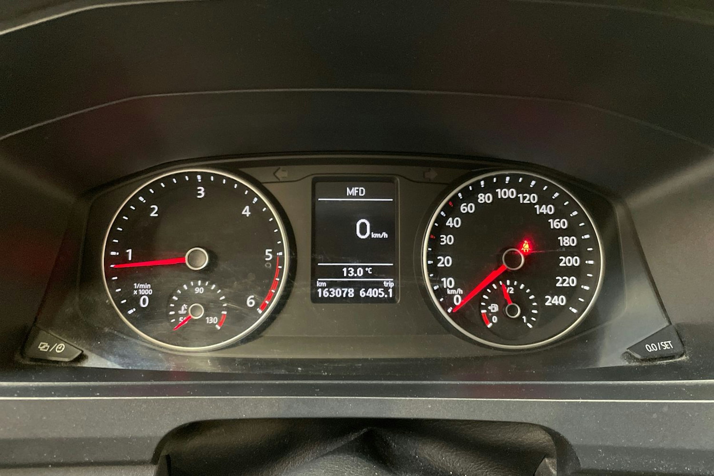 met. harmaa Volkswagen Transporter 2019 kuva 22.