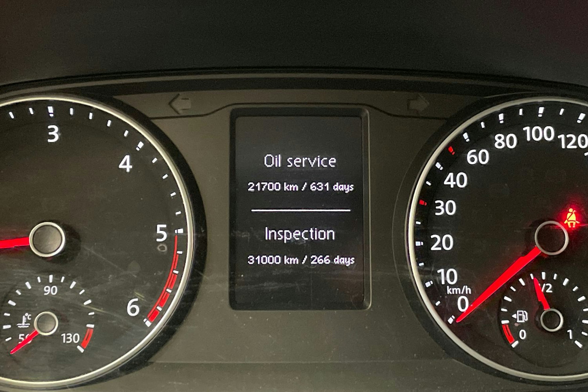 met. harmaa Volkswagen Transporter 2019 kuva 28.