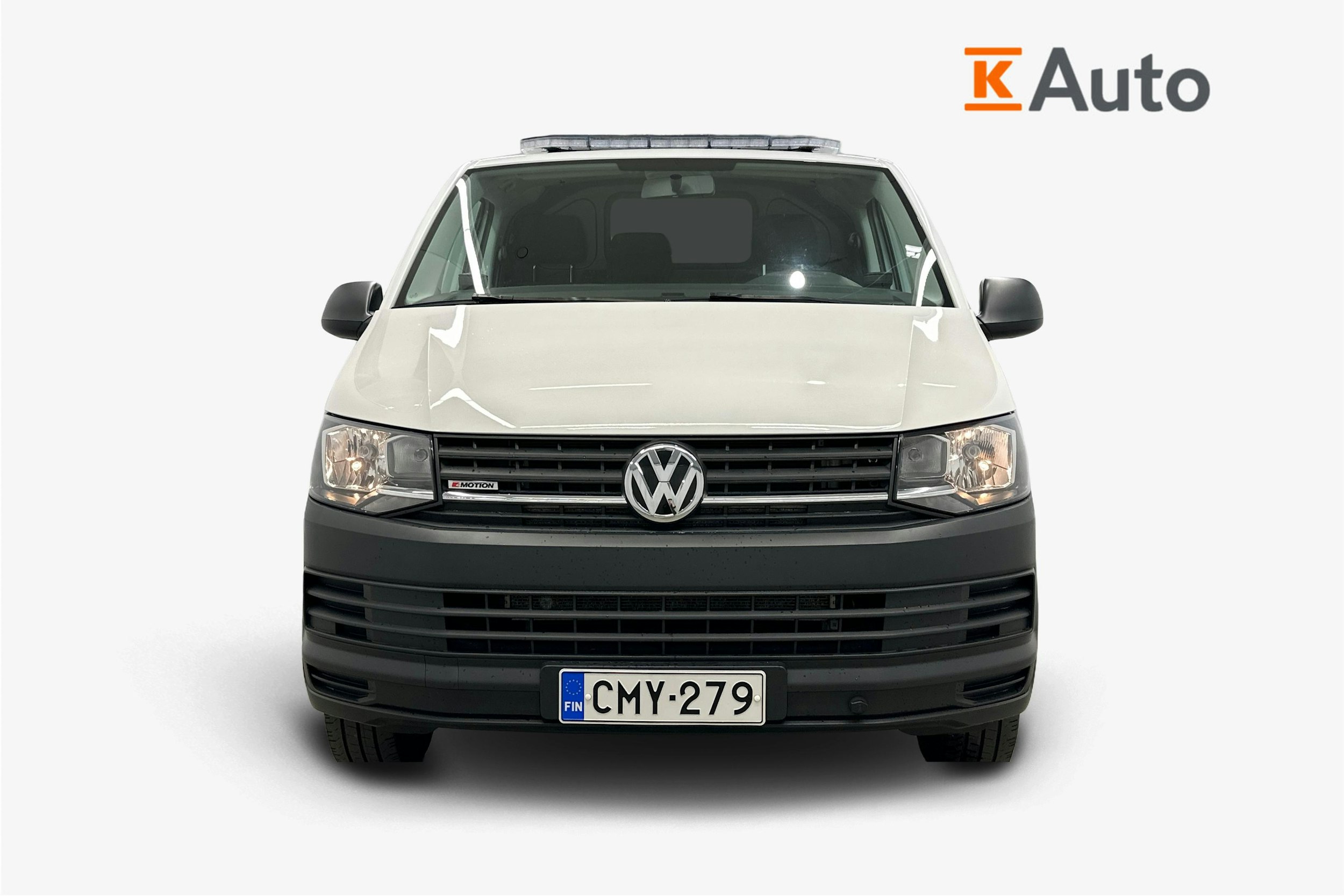valkoinen Volkswagen Transporter 2019 kuva 4.