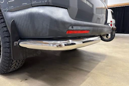 harmaa Volkswagen Transporter 2019 kuva 28.