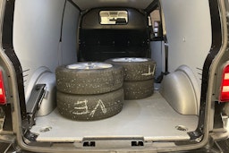 musta Volkswagen Transporter 2019 kuva 16.