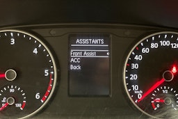musta Volkswagen Transporter 2019 kuva 30.
