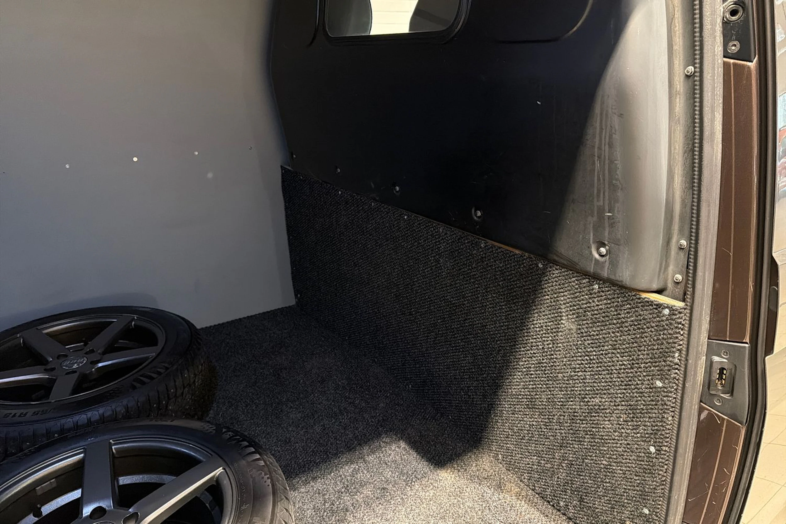 Ruskea (beige) Volkswagen TRANSPORTER 2019 kuva 27.