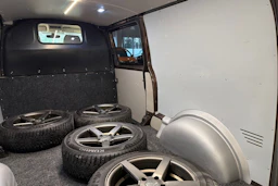 Ruskea (beige) Volkswagen TRANSPORTER 2019 kuva 32.