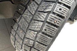 Valkoinen Volkswagen Transporter 2019 kuva 9.