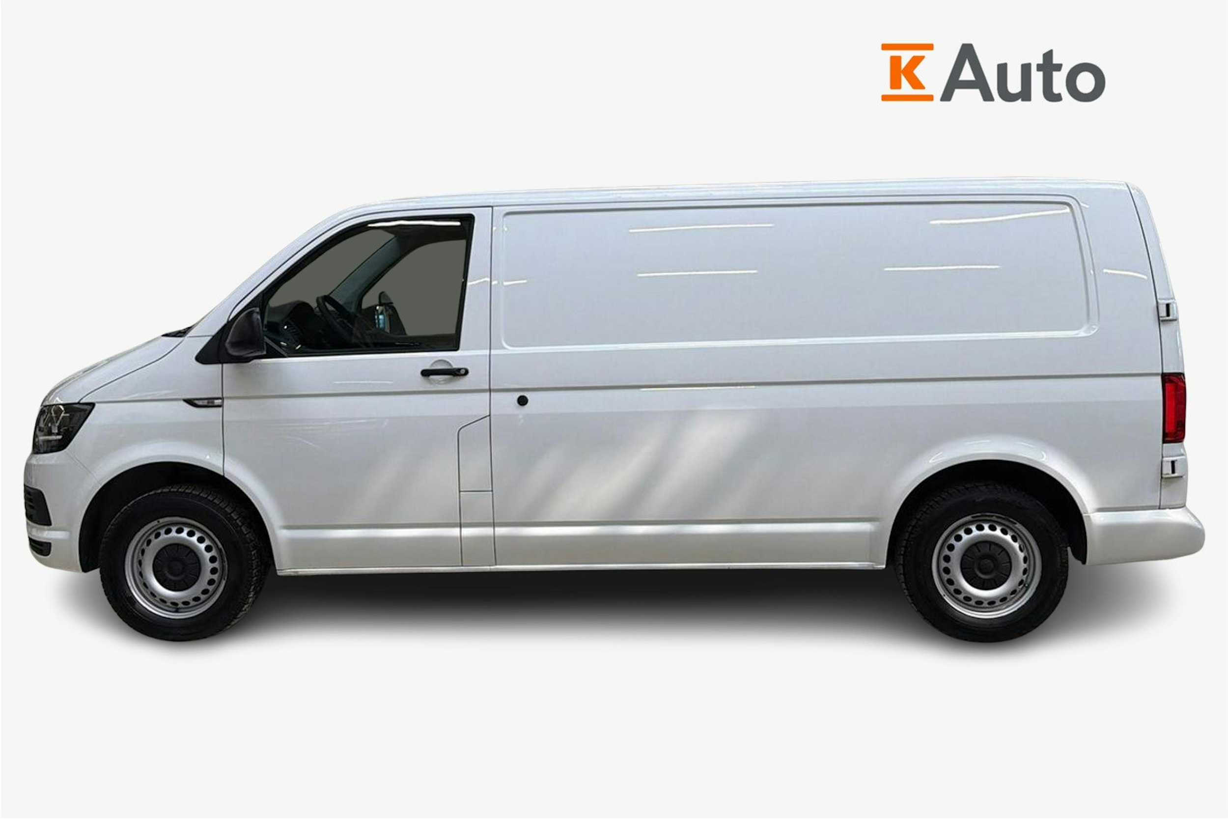 valkoinen Volkswagen Transporter 2019 kuva 7.