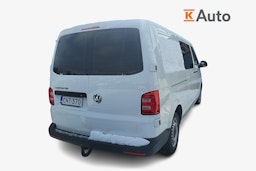 valkoinen Volkswagen Transporter 2019 kuva 2.