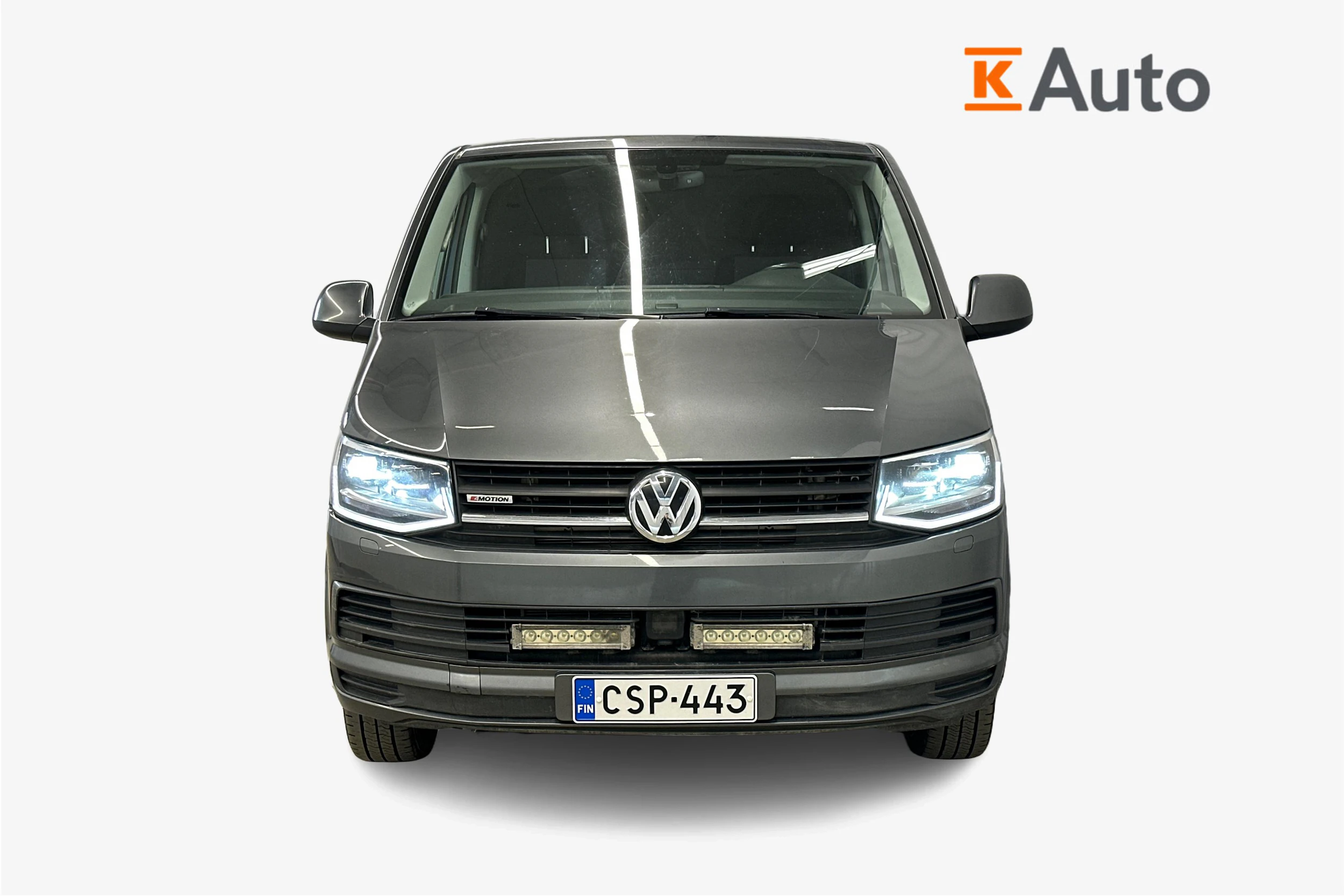 harmaa Volkswagen Transporter 2019 kuva 4.