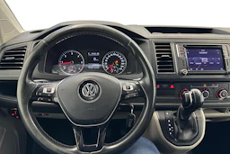 harmaa Volkswagen Transporter 2019 kuva 9.