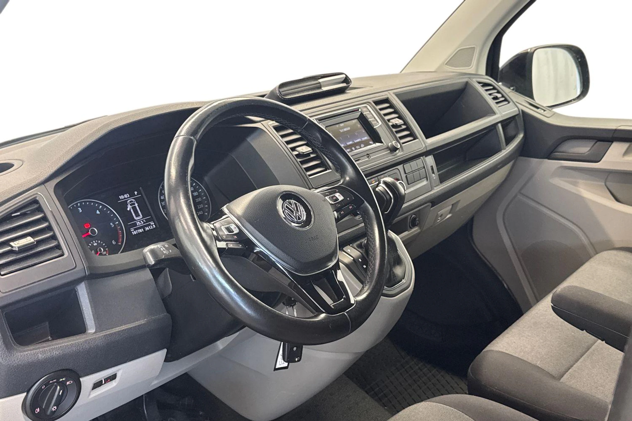 musta Volkswagen Transporter 2019 kuva 6.