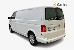 valkoinen Volkswagen Transporter 2019 kuva 3.