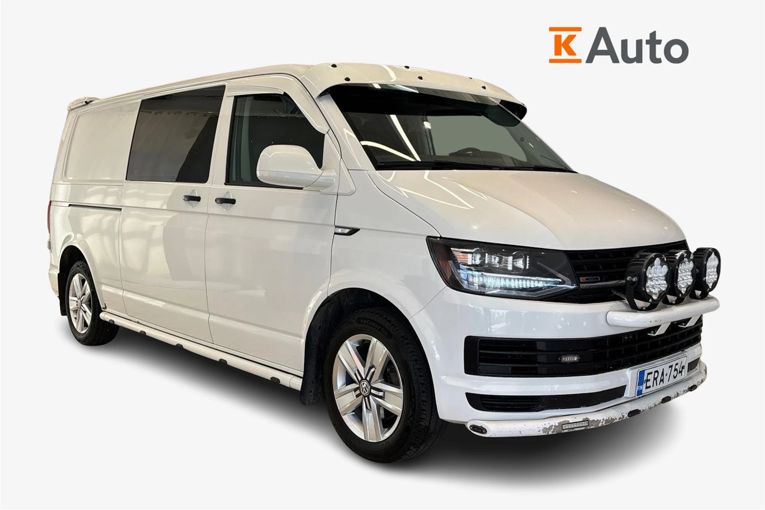 Valkoinen Volkswagen TRANSPORTER 2019 kuva 1.