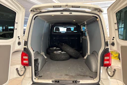 Valkoinen Volkswagen TRANSPORTER 2019 kuva 21.
