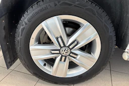 Valkoinen Volkswagen TRANSPORTER 2019 kuva 24.