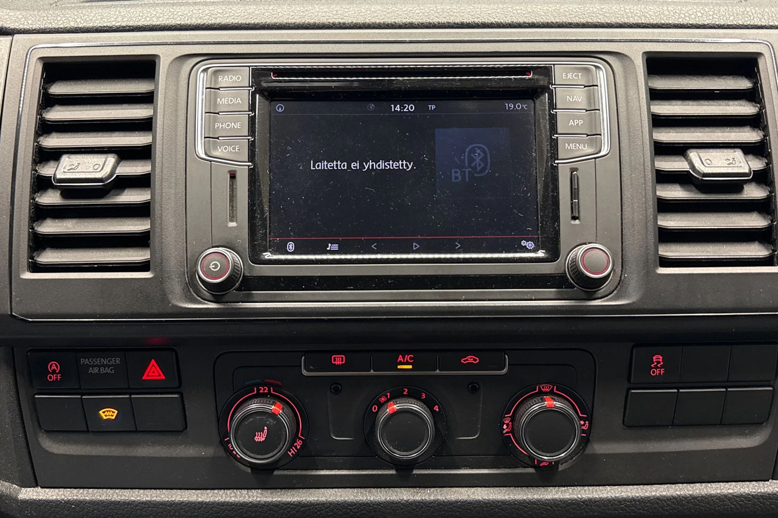 Musta Volkswagen TRANSPORTER 2019 kuva 23.