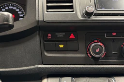 Musta Volkswagen TRANSPORTER 2019 kuva 24.