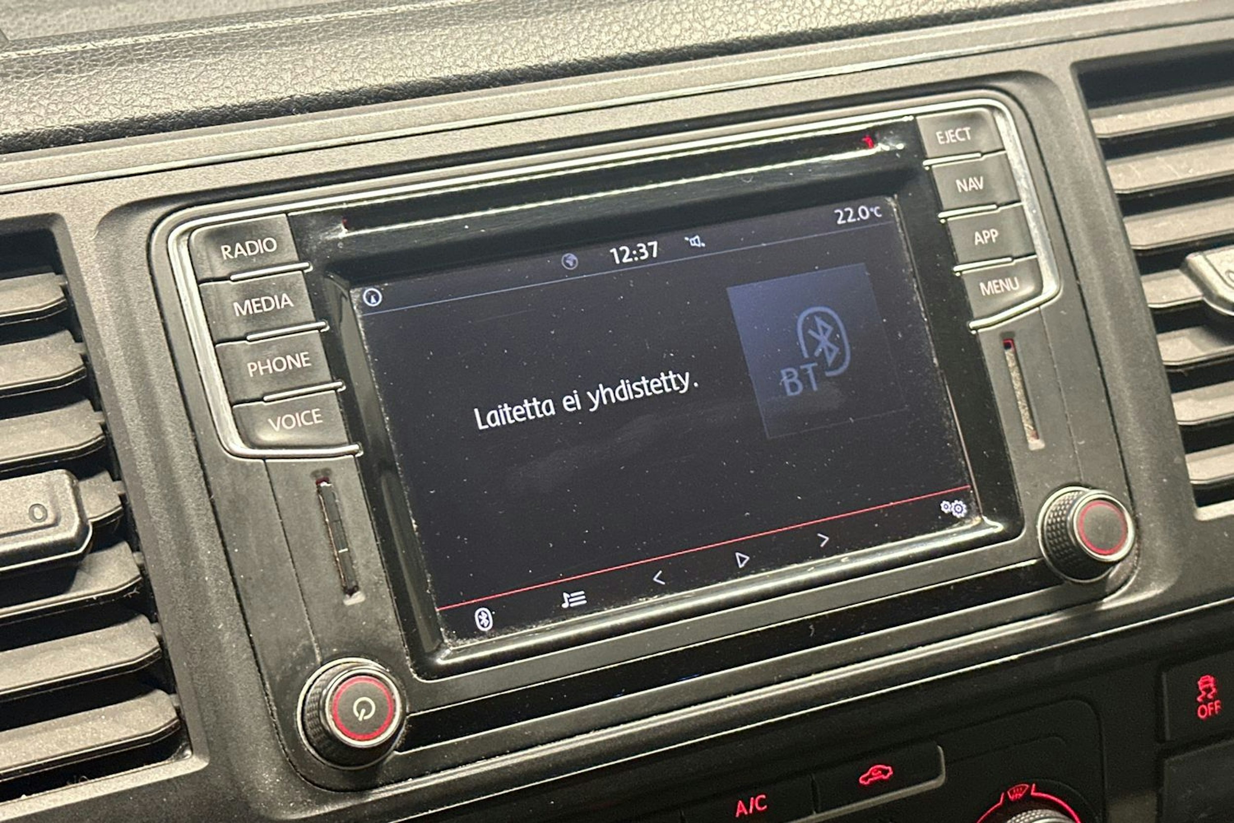 sininen Volkswagen Transporter 2019 kuva 20.