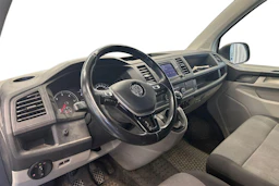 valkoinen Volkswagen Transporter 2019 kuva 3.