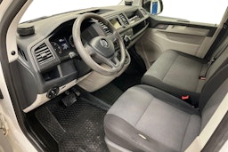 valkoinen Volkswagen Transporter 2019 kuva 8.