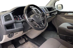 valkoinen Volkswagen Transporter 2019 kuva 3.