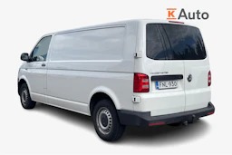 valkoinen Volkswagen Transporter 2019 kuva 2.
