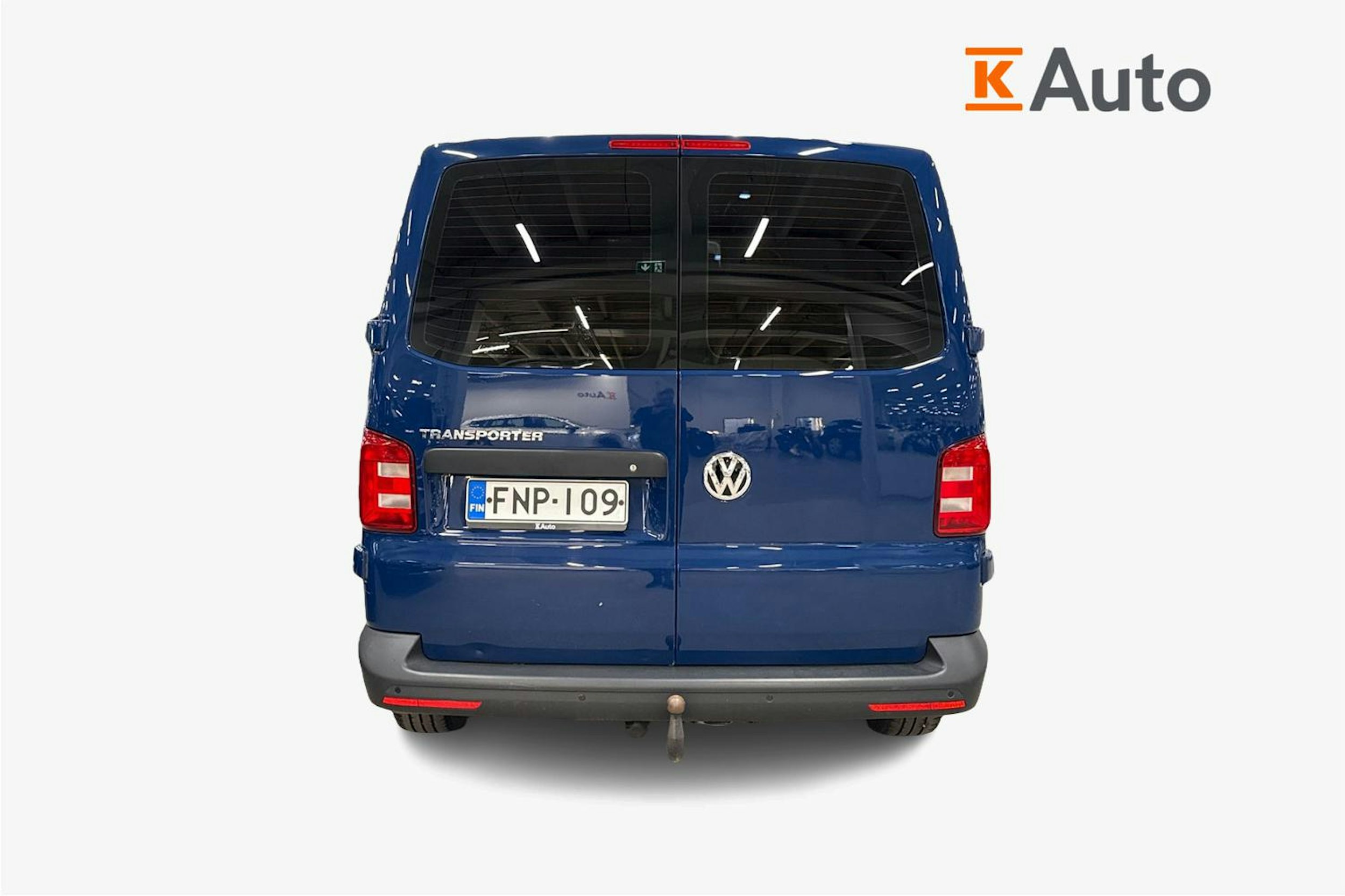 sininen Volkswagen Transporter 2019 kuva 4.