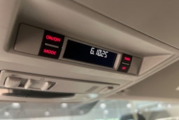 Sininen Volkswagen TRANSPORTER 2019 kuva 13.