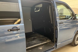 met. sininen Volkswagen Transporter 2019 kuva 14.