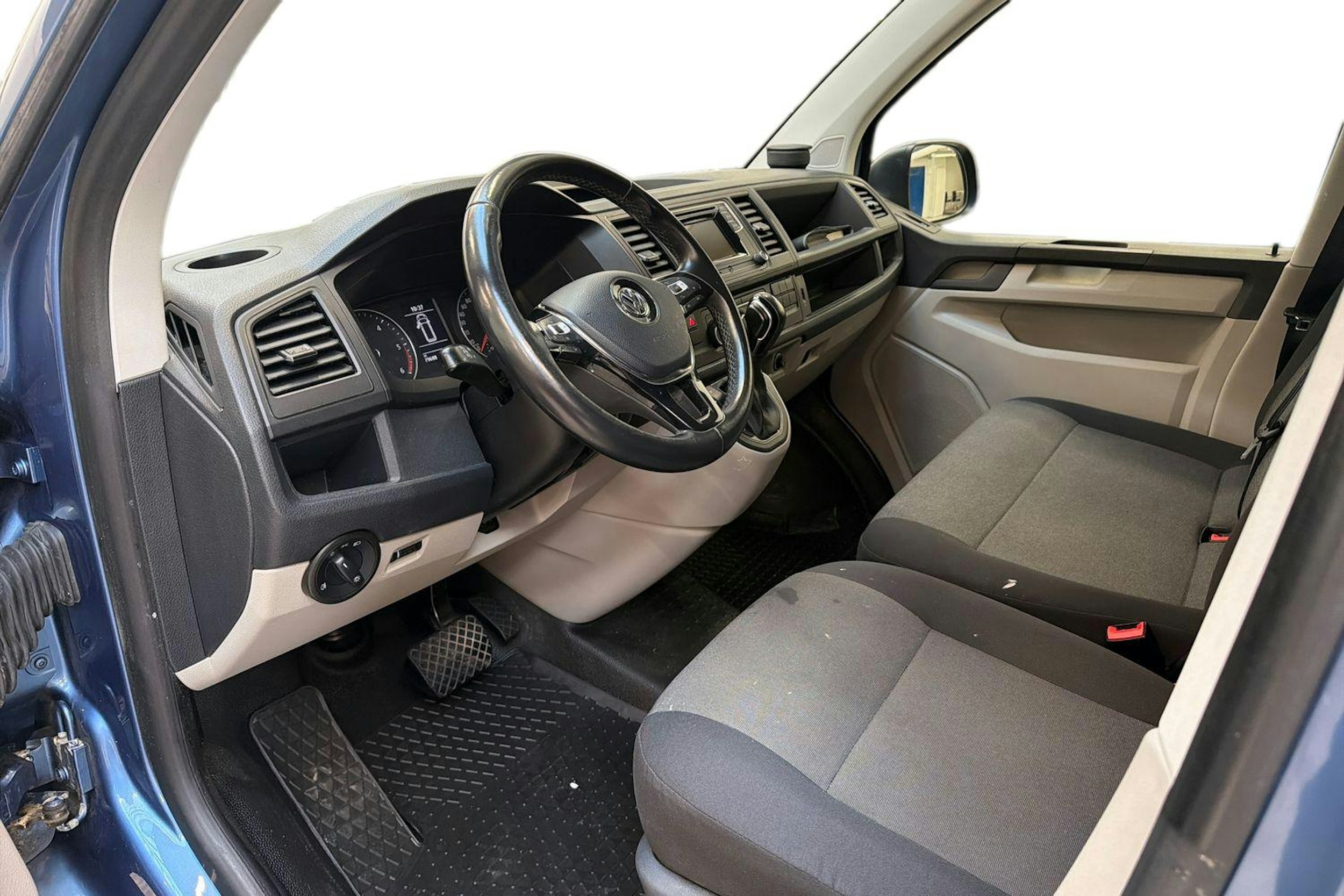 met. sininen Volkswagen Transporter 2019 kuva 7.