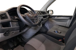 valkoinen Volkswagen Transporter 2019 kuva 3.