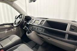 valkoinen Volkswagen Transporter 2019 kuva 21.