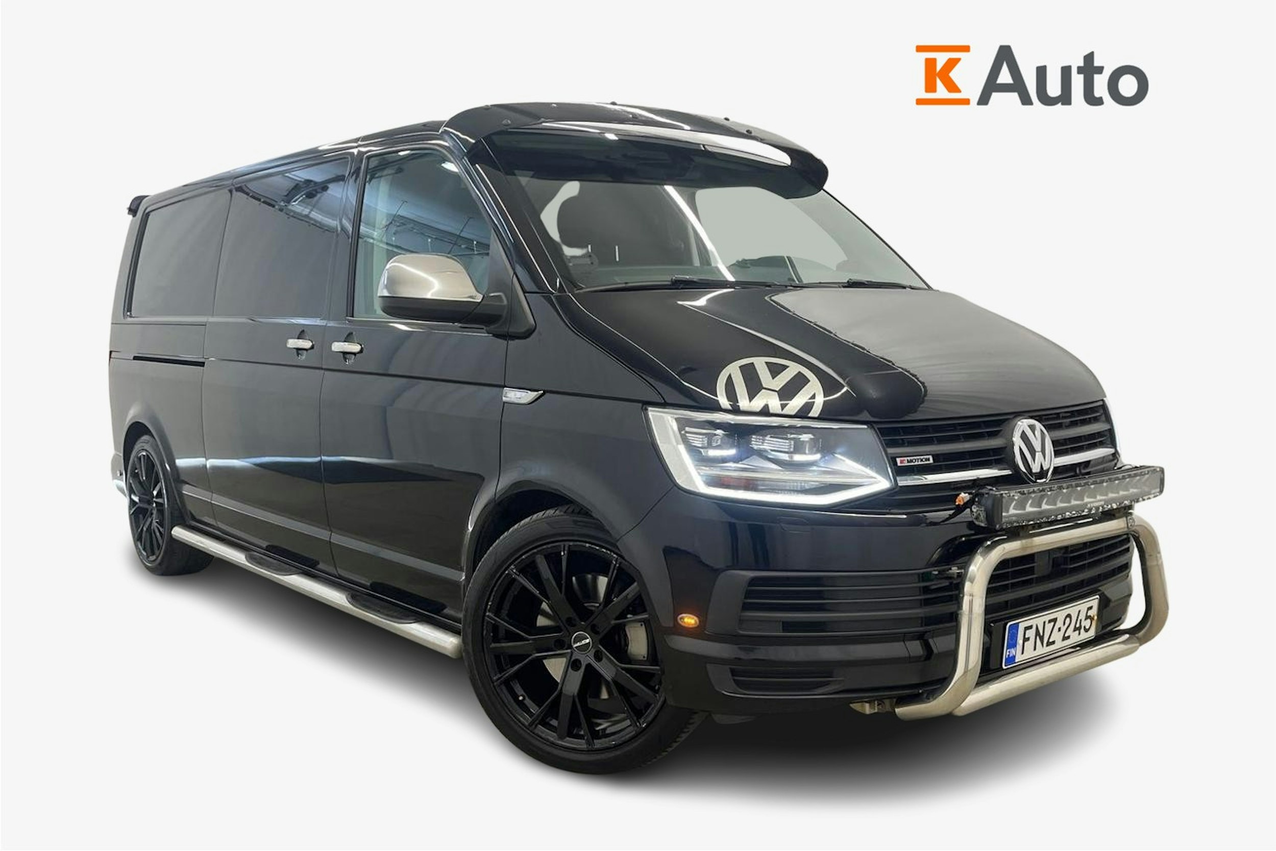 Musta Volkswagen Transporter 2019 kuva 1.