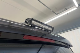 Musta Volkswagen Transporter 2019 kuva 16.