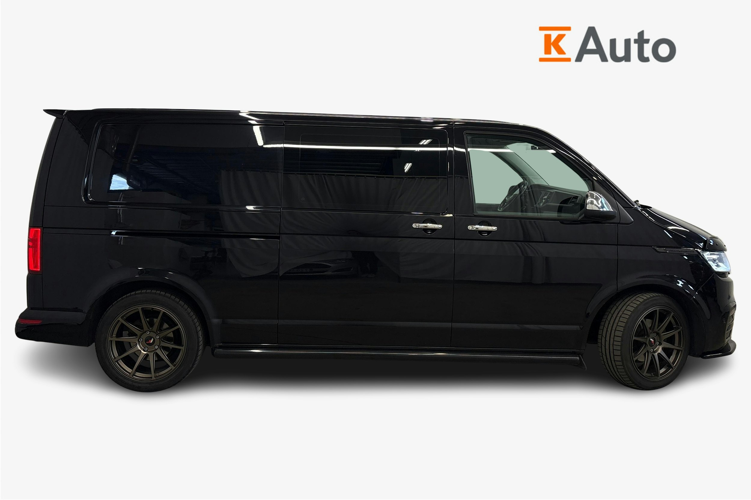 musta Volkswagen Transporter 2020 kuva 5.