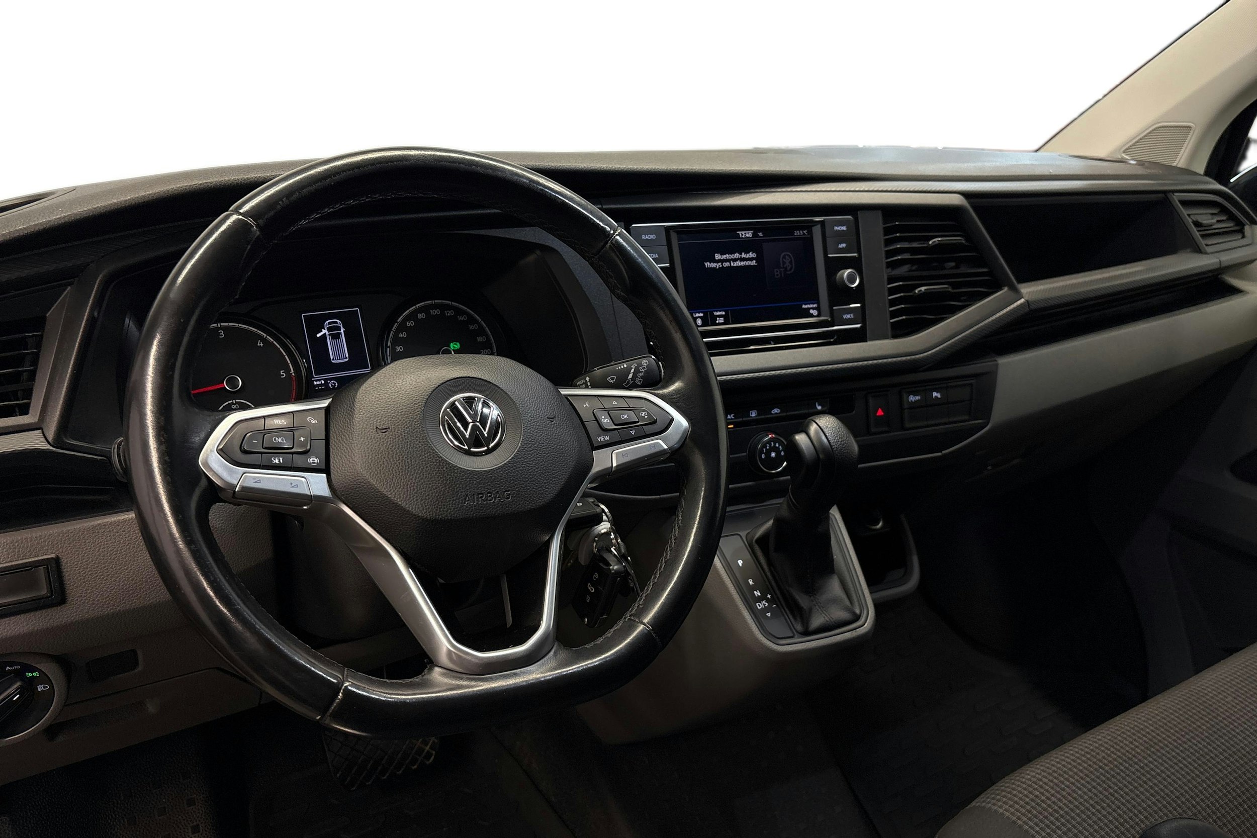 musta Volkswagen Transporter 2020 kuva 7.