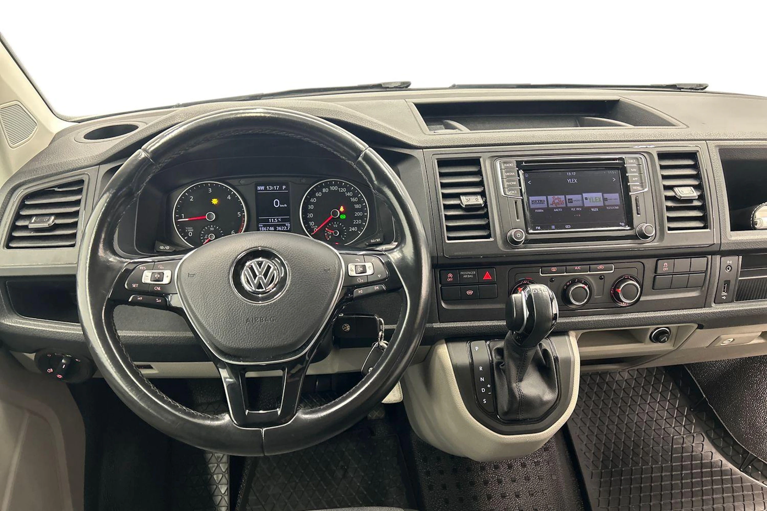 hopea Volkswagen Transporter 2019 kuva 7.