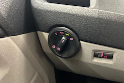 hopea Volkswagen Transporter 2019 kuva 18.