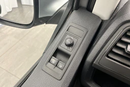 hopea Volkswagen Transporter 2019 kuva 19.