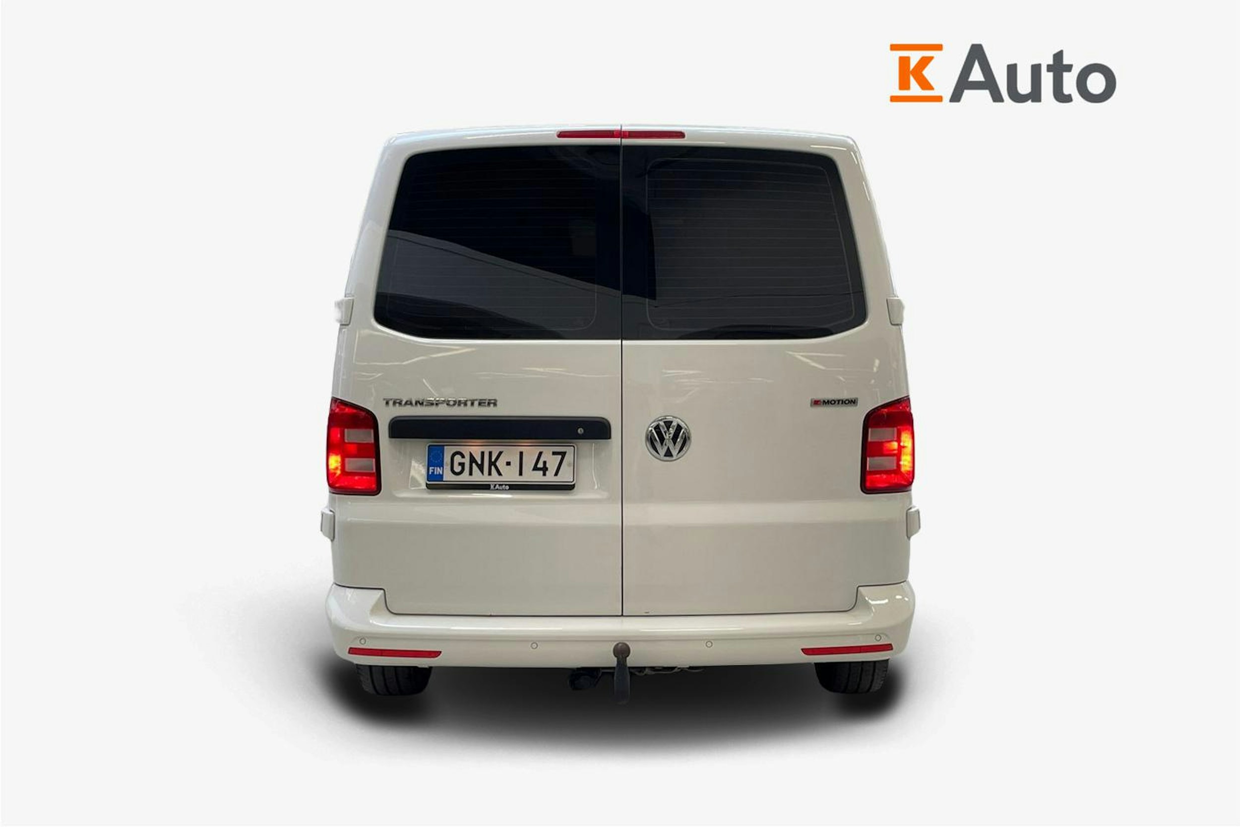 valkoinen Volkswagen Transporter 2019 kuva 3.