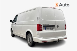 valkoinen Volkswagen Transporter 2019 kuva 2.