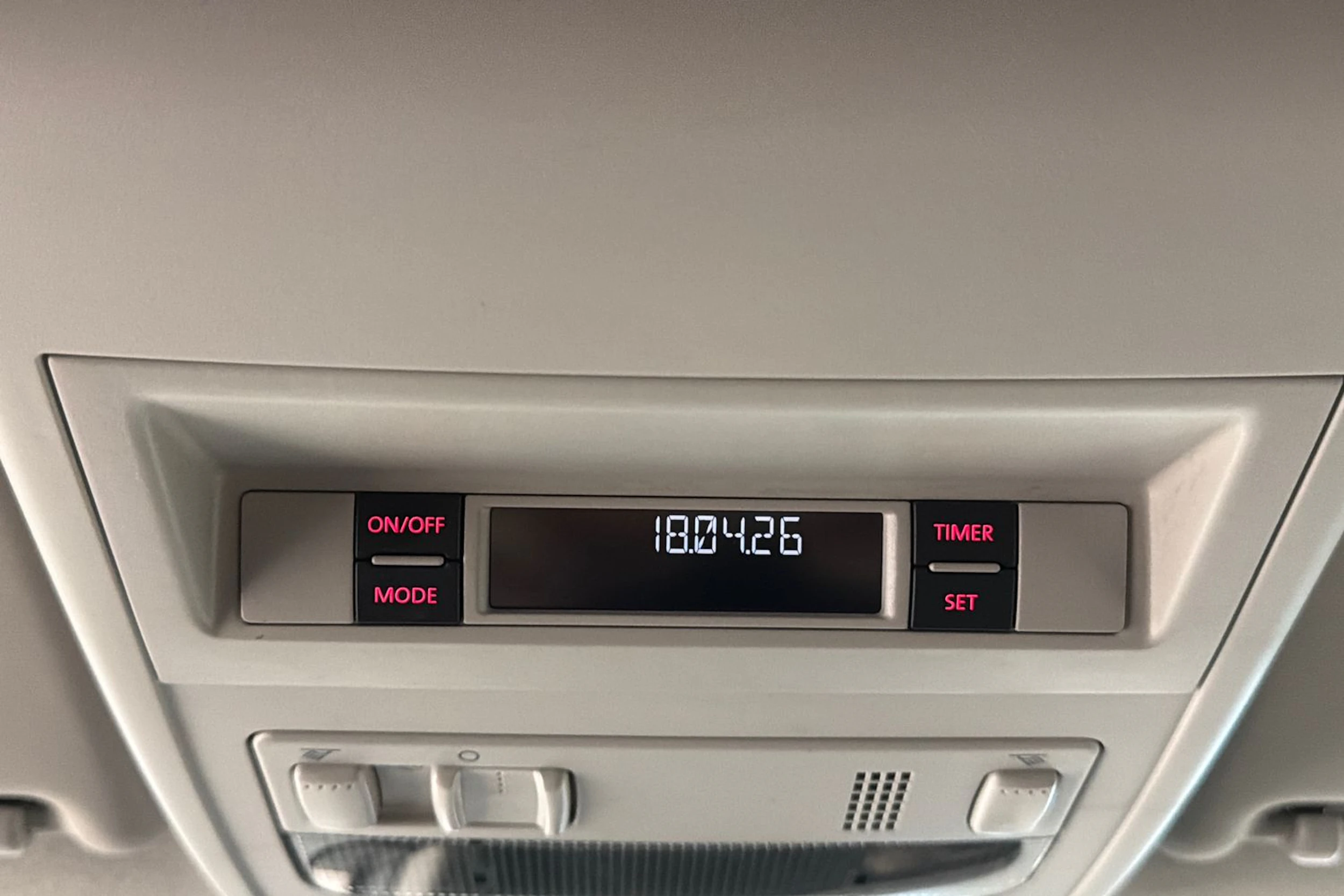 hopea Volkswagen Transporter 2019 kuva 22.