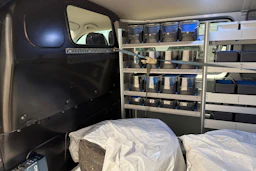 hopea Volkswagen Transporter 2019 kuva 27.
