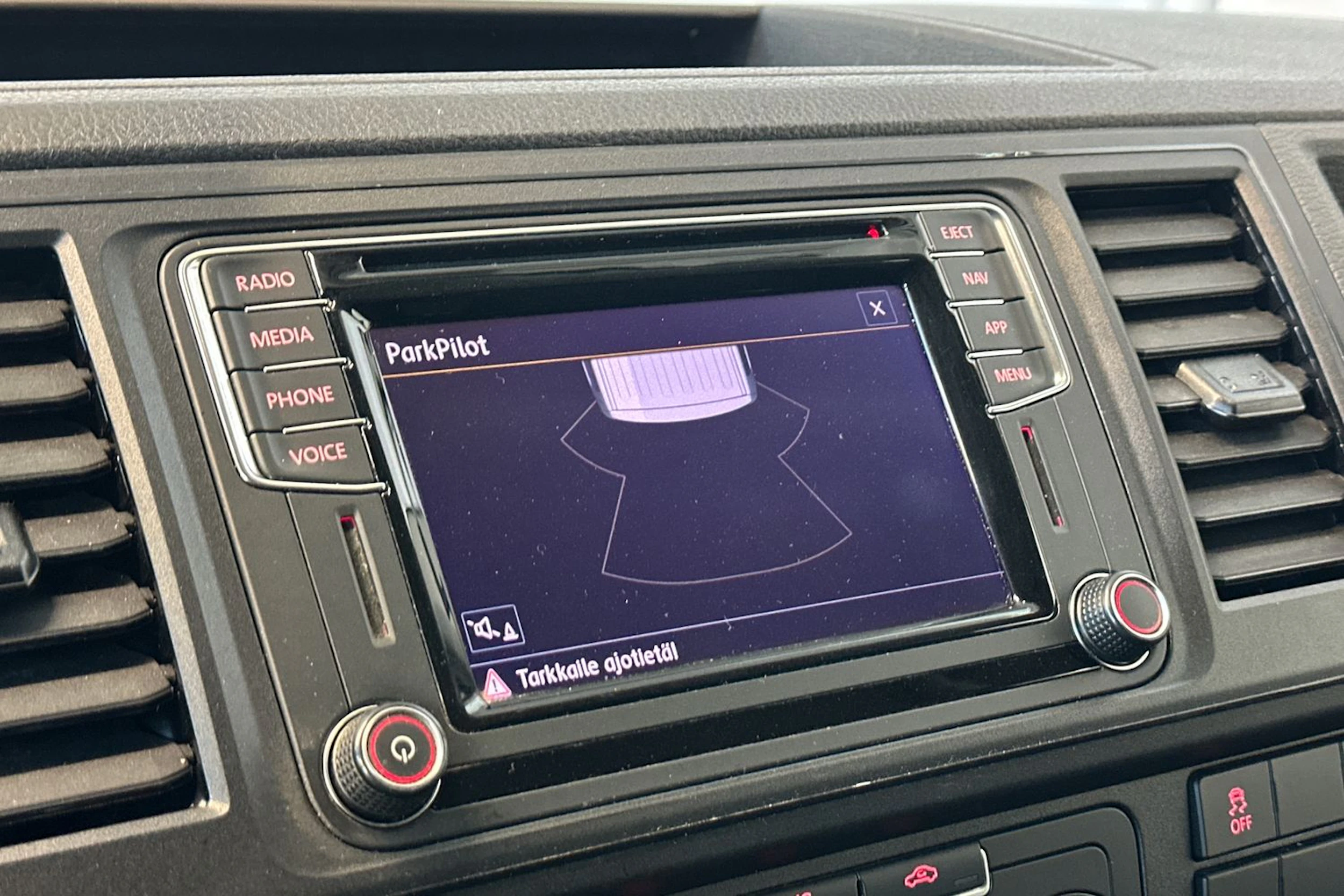 sininen Volkswagen Transporter 2019 kuva 19.