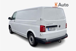 Valkoinen Volkswagen Transporter 2019 kuva 2.