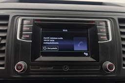 Valkoinen Volkswagen Transporter 2019 kuva 24.